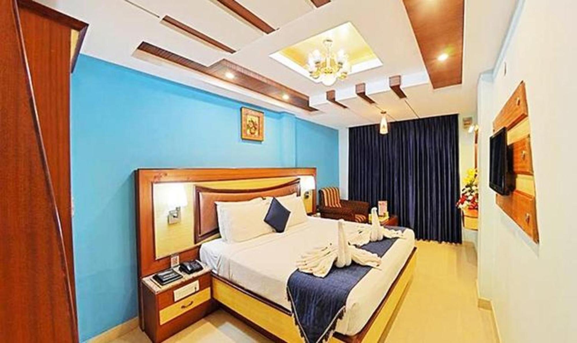 Hotel Ponmariresidency Udagamandalam Exterior foto