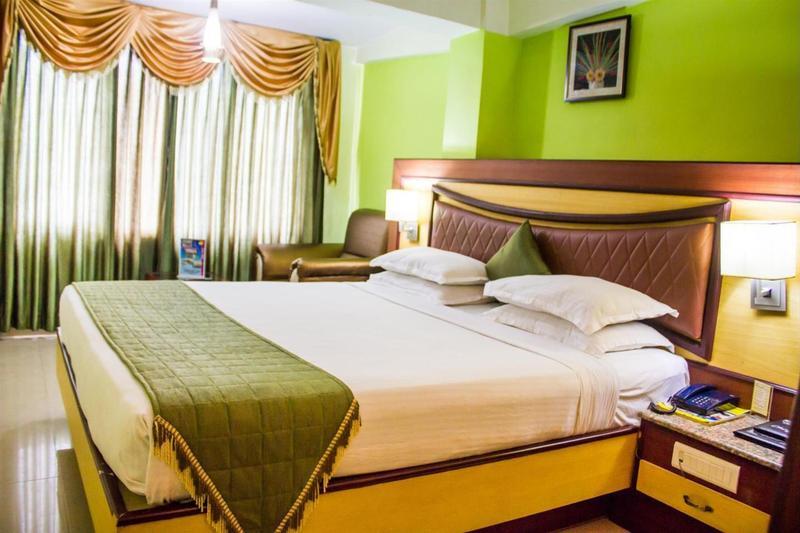 Hotel Ponmariresidency Udagamandalam Exterior foto